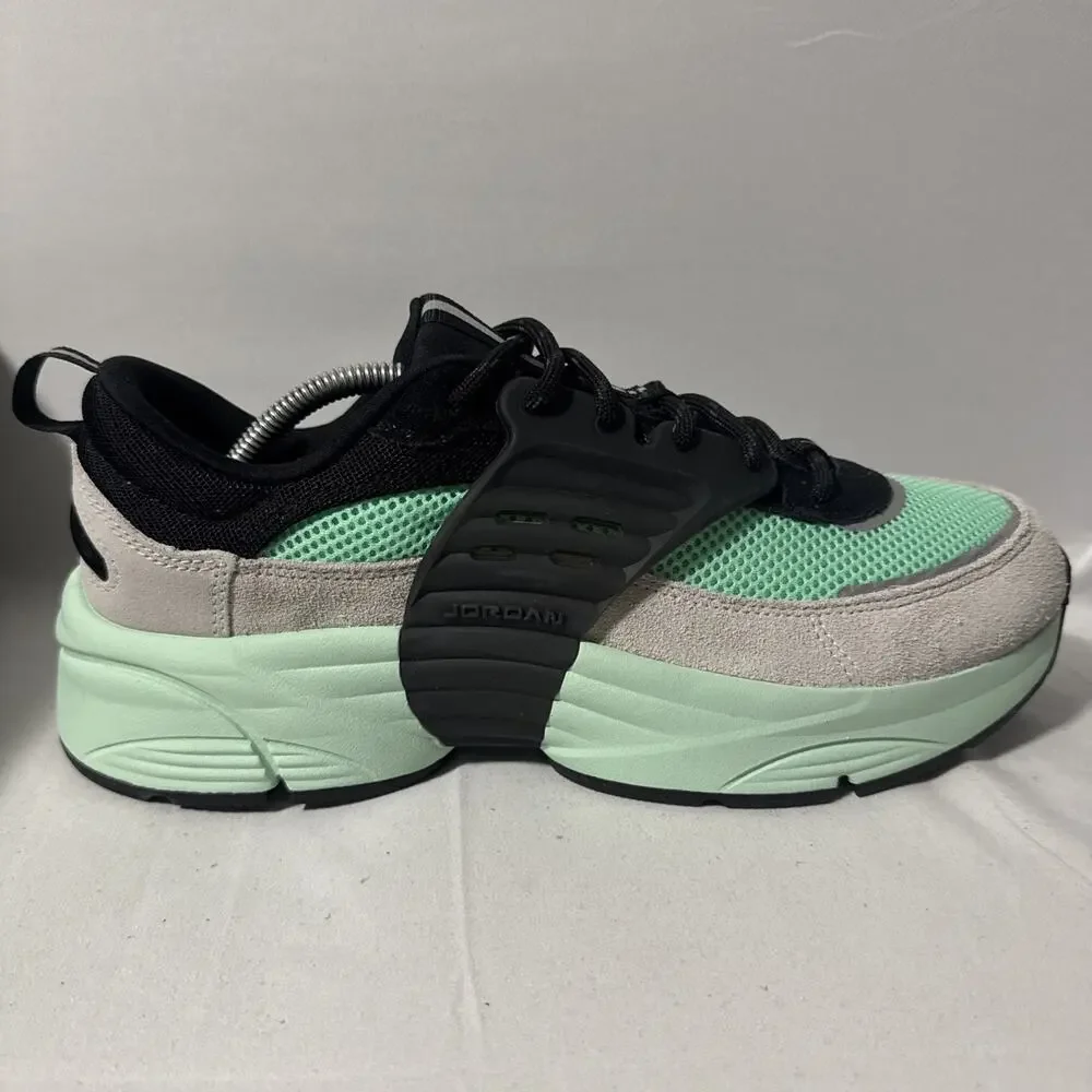 Jordan Trunner O/S Men's Shoes (Black/Neutral Grey/Mint Foam/Green Glow) Size 11